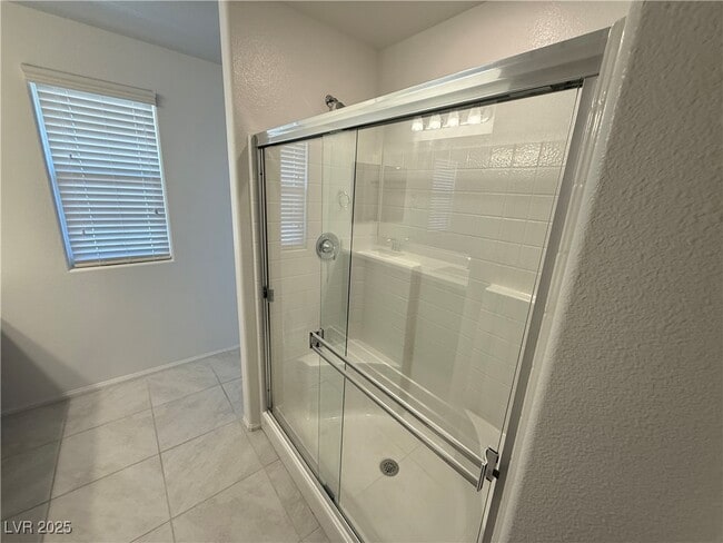 Photo - 508 Ylang Pl