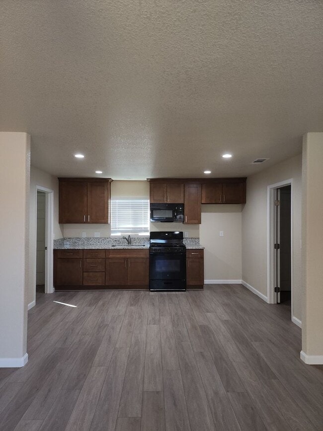 Photo - 1344 Sunrise Ave