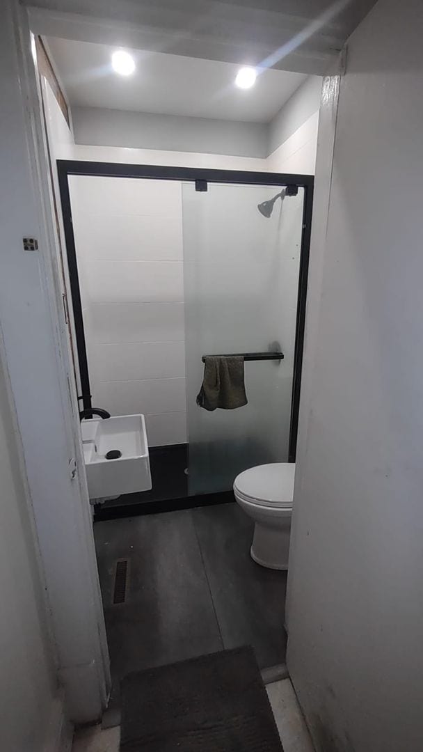 Photo - BIG HOUSE on E. LANE Ideal for Students, F...