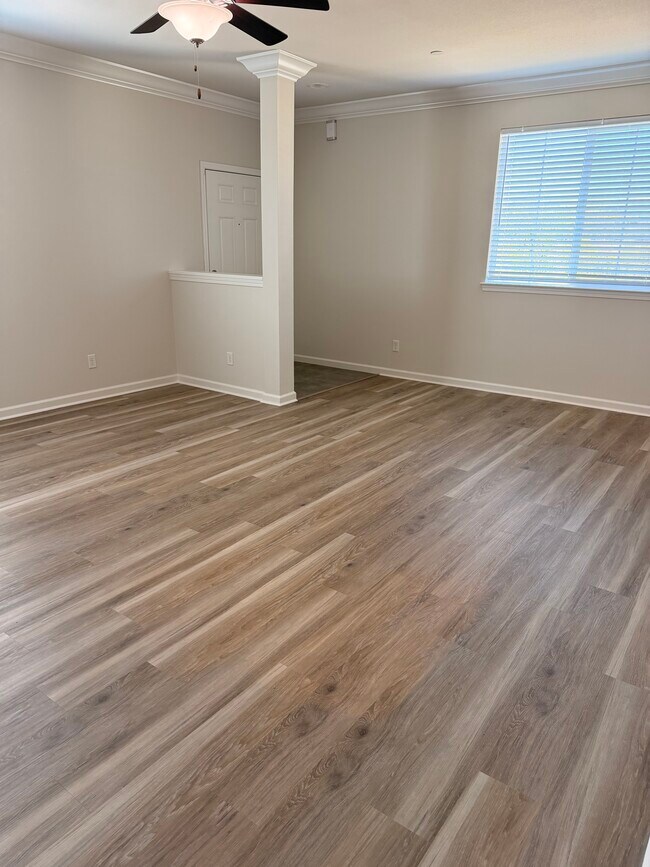 Living Room - 689 Mission de Oro Dr