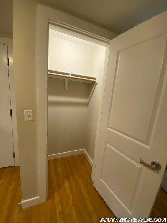 Photo - 20 Pond St Unidad 203