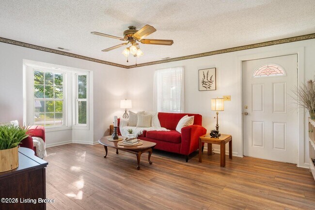 Photo - 20 St Estes Rd