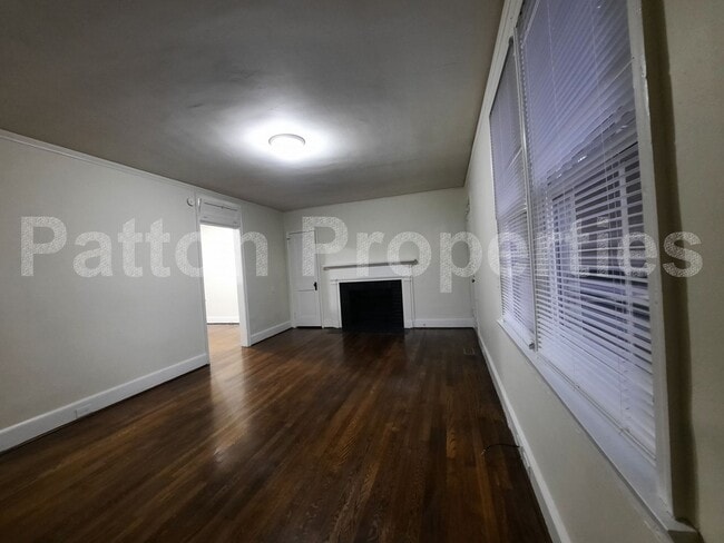 Photo - 711 S Holly St Unit 713