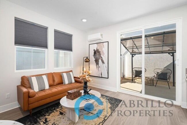 Photo - 1640 Neptune Ave