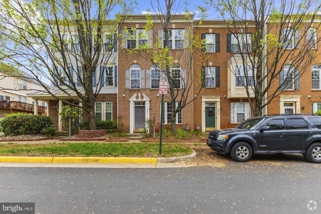 Building Photo - 46212 Walpole Terrace Rental