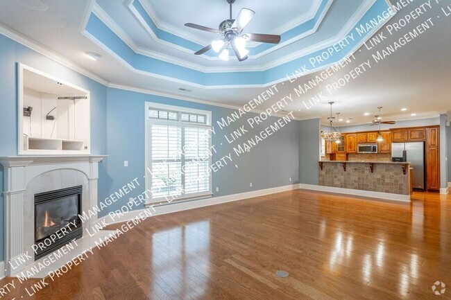 Building Photo - Don't Miss this 3/2 in Hixson for $2000 in... Rental