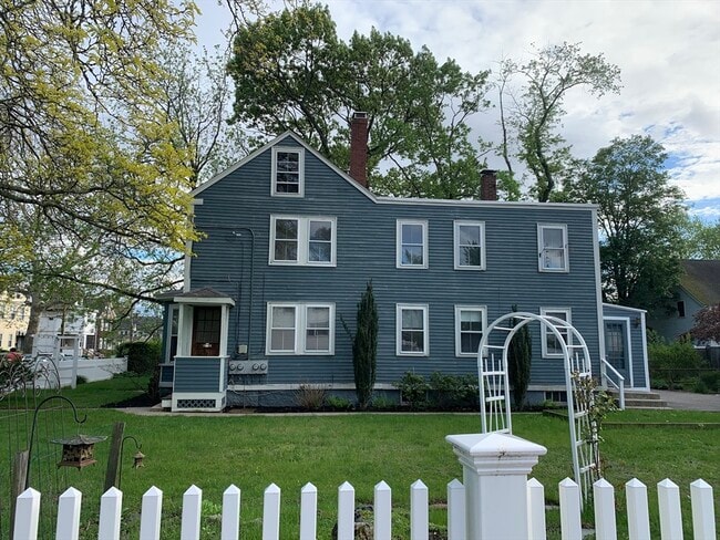 Photo - 38 Park St Unit B