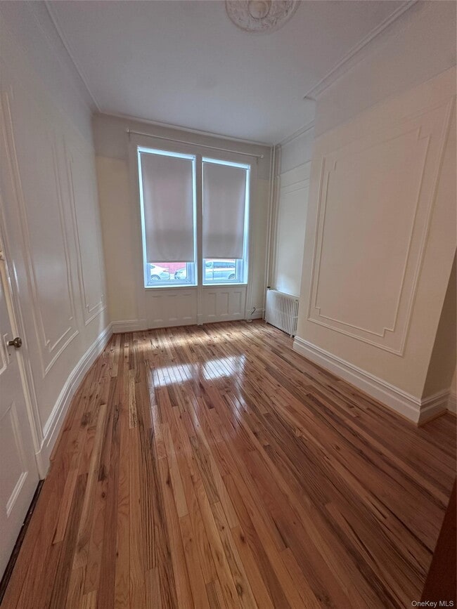 Building Photo - 19-39 Gates Ave