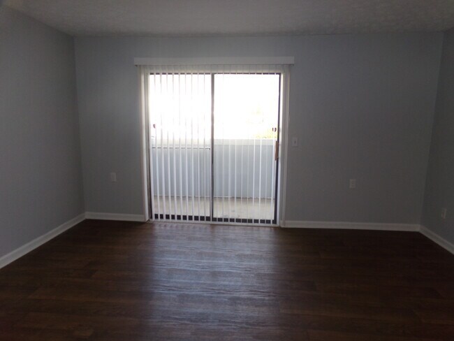 ÁREA DE ESTAR DE 1X1 - The Timbers