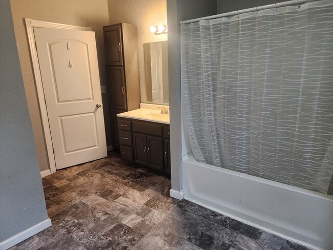 Photo - 112 Harrison St