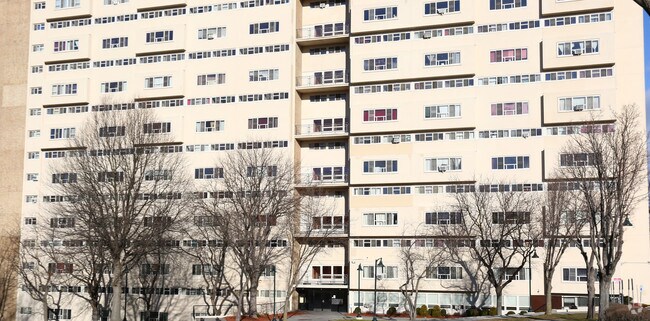 Photo - Rip Van Winkle House Apartments