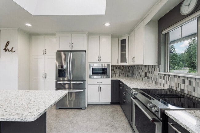 Photo - 124 Woodacres Dr