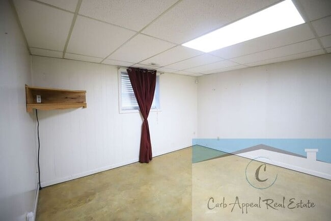 Photo - Beautiful 4-bedroom 2 bath home at 1100 Du...