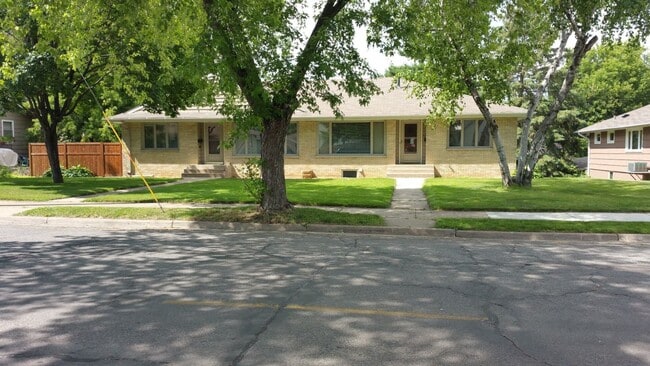 Building Photo - 3008 W 60th St