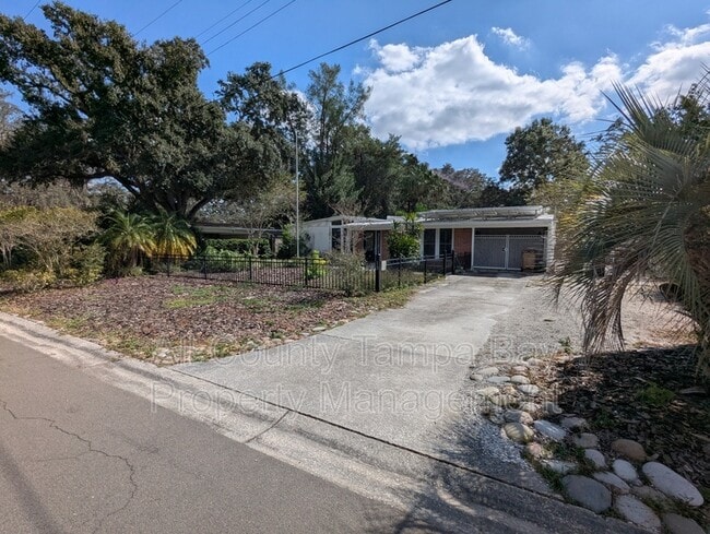 Photo - 213 Linda Ave