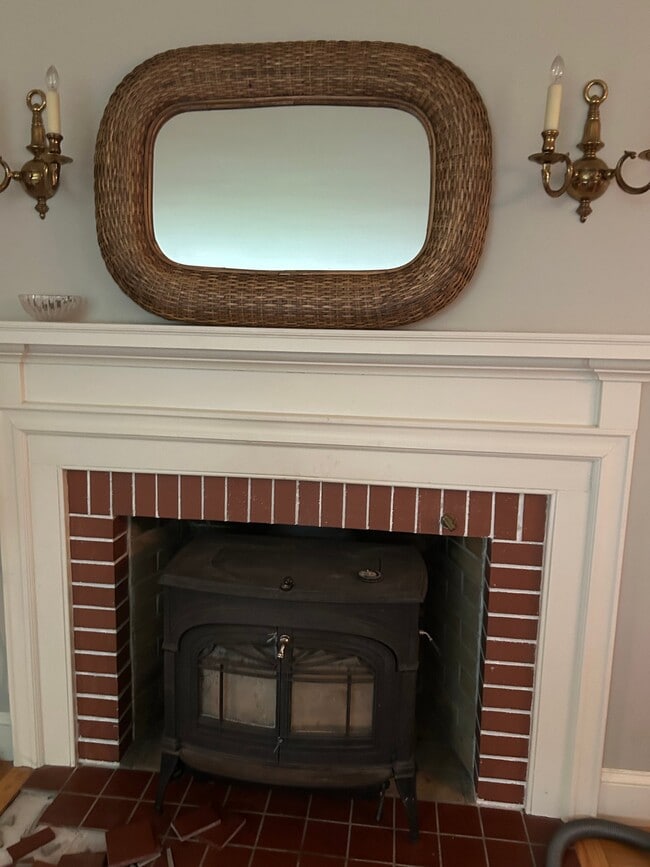 Photo - 172 Readfield Rd