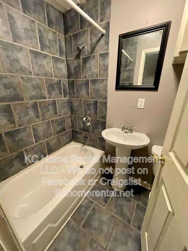 Photo - 1108 W 41st Terrace