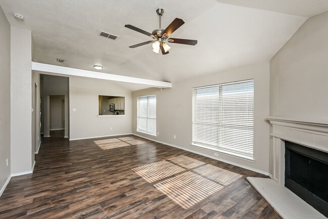 Photo - 10217 Cypress Hills Dr