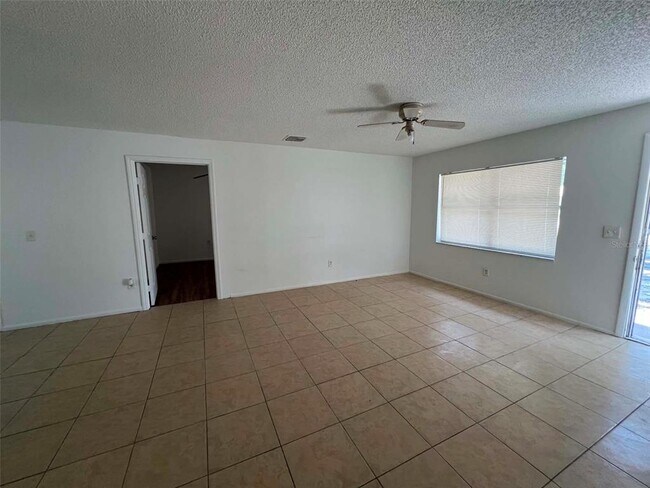 1007 Carol Anderson Dr