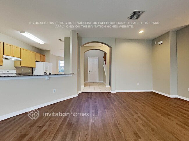 1353 Impatiens Ct