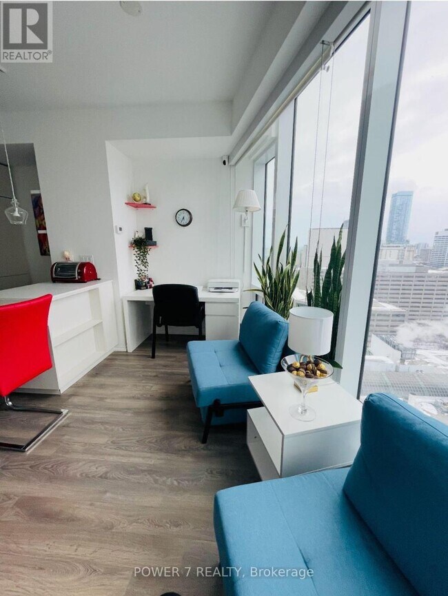 Photo - 197 Yonge St Unité 2313