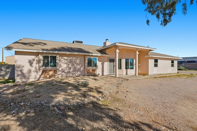 Photo - 7016 E Menlo St