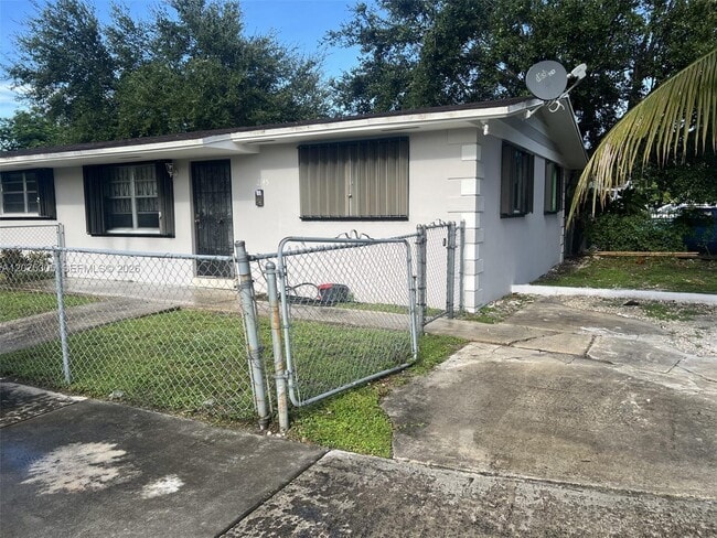 Building Photo - 2145 NW 99th Terrace Unit 2145