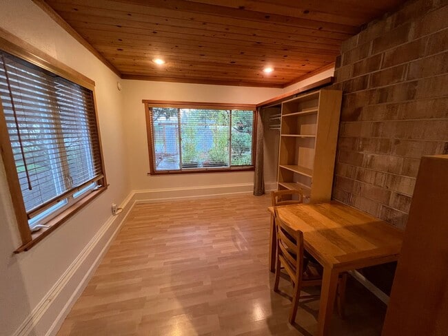 Photo - 15459 Bonney Ln Blvd