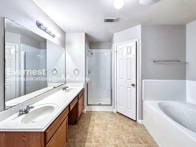 Photo - 25407 Barmby Dr