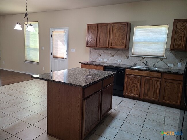 Photo - 3311 Rusack Dr