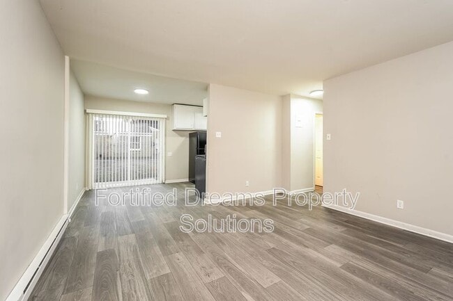 Photo - 904 Lowdermilk St Unidad 904-G