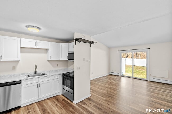Photo - 50 E Hill Rd Unit 3L