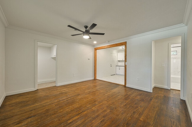 Photo - 1125 SW 47th St