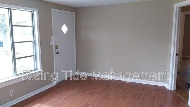 Photo - 424 2nd St