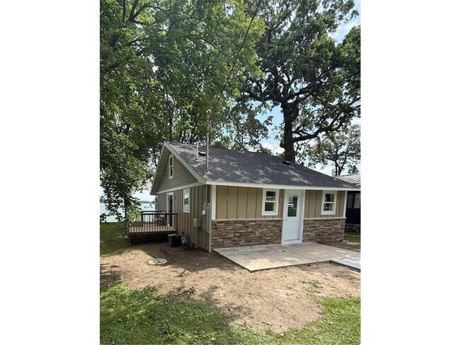 Building Photo - 10997 32nd St N Rental