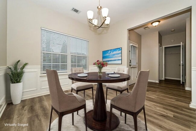 Photo - 1281 Winwood Dr