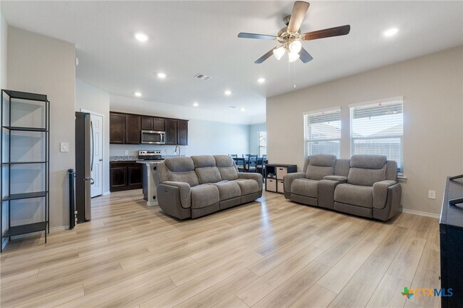 Photo - 2305 Merganser Dr