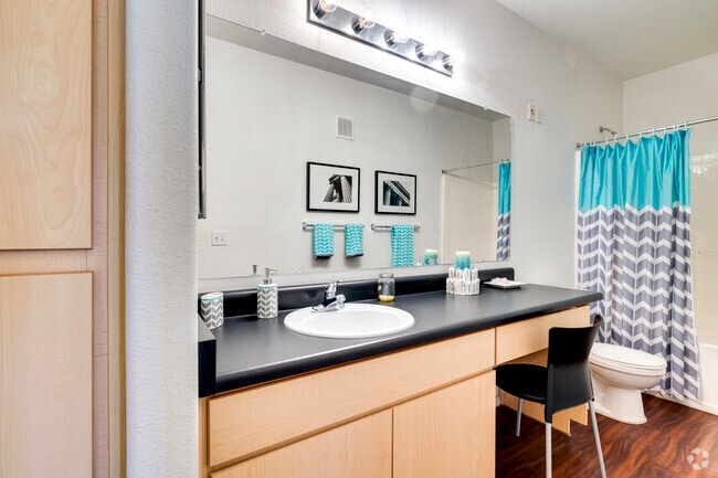 Main Bathroom - Pennsylvania - 2BR, 2BA - 1,093SF