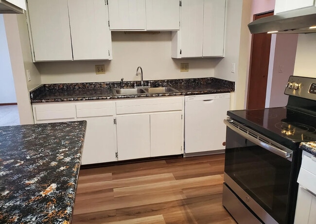Photo - Georgetown Apartments