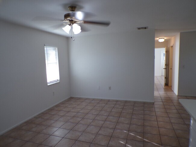 1806 Marcia St Unit 6