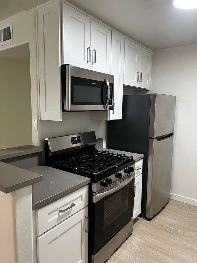 Photo - 3861 Vinton Ave Unidad 101