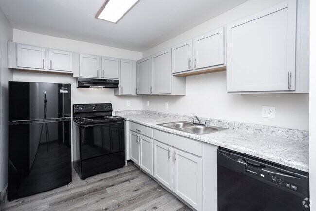2BR, 1.5BA