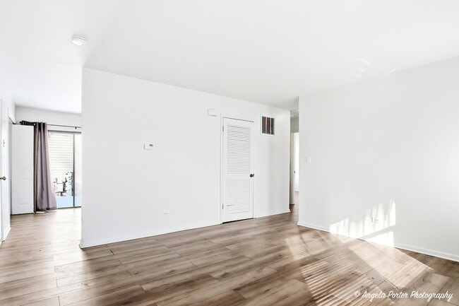 Photo - 829 Washington St