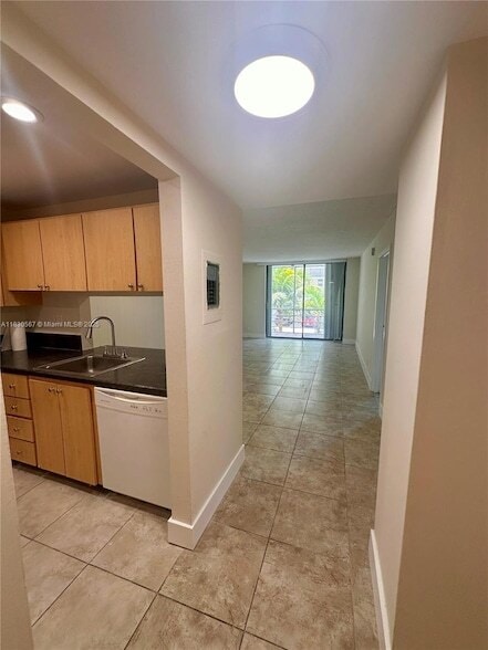 Photo - 2935 NE 163rd St Condo Unit 3P