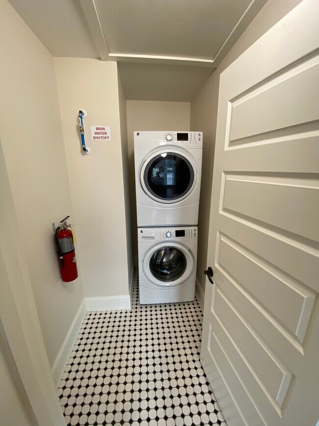 In Suite Laundry - 20 Barnes St Apartments Unit 201