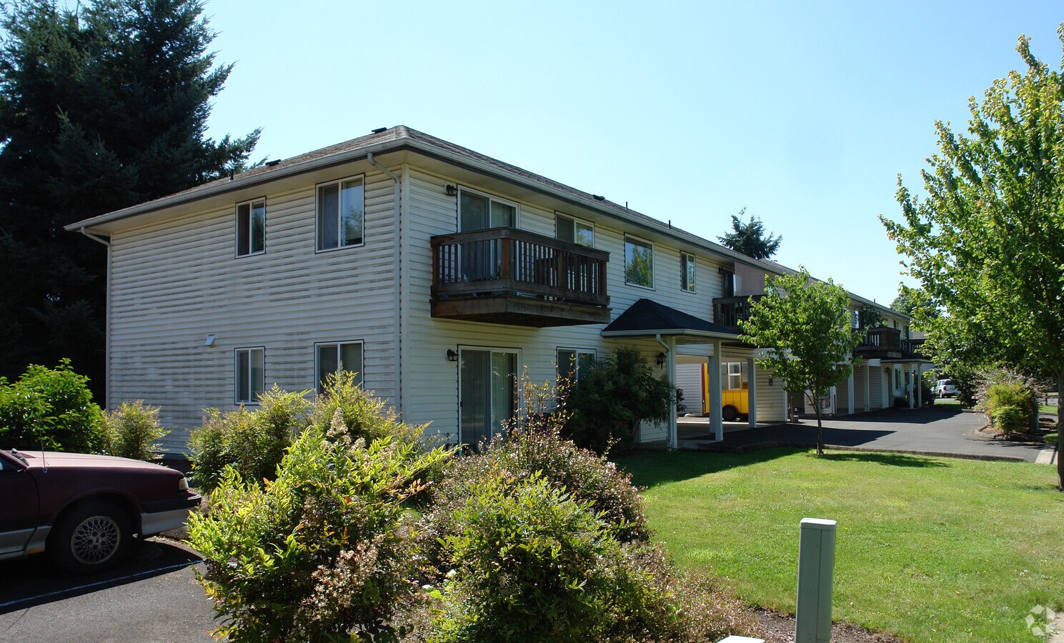 River Park Estates - River Park Estates