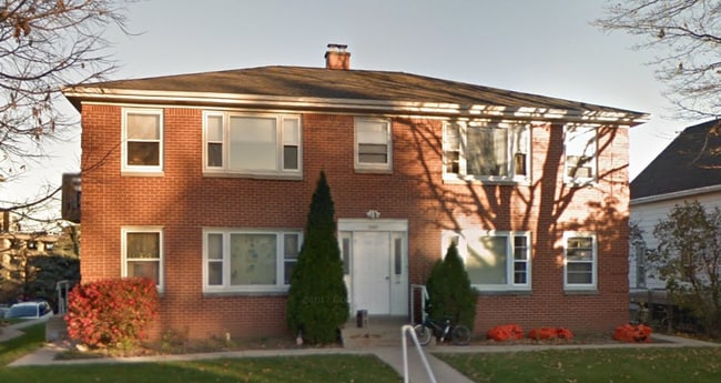 Photo - 2408 S 92nd St Unit #4