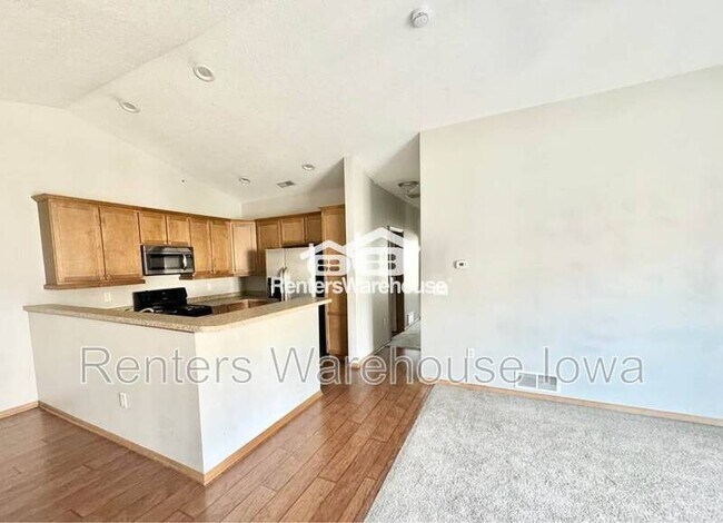 Photo - 2000 Meadow Ct Unit 406