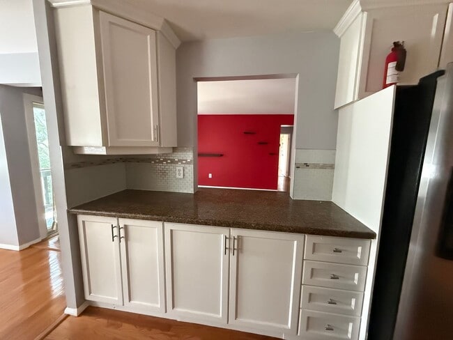 Photo - 2 Bedroom, 1.5 Bath, Pet Friendly Gas Heat Outside porch