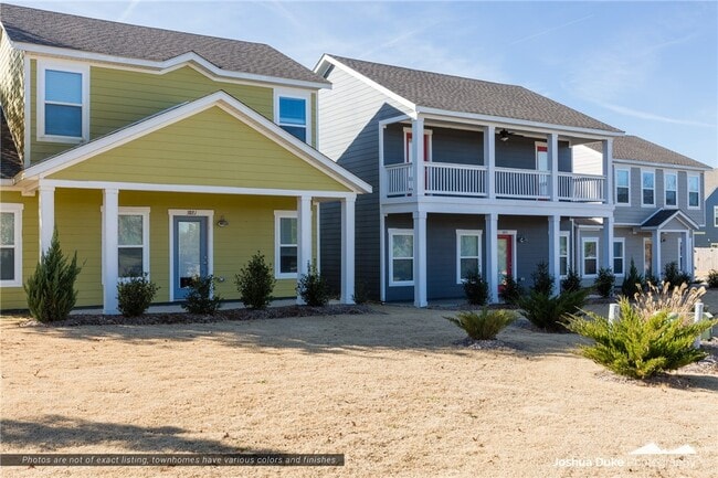 Photo - 1636 N Golf Club Dr